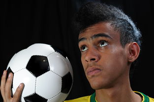 开云体育app官网-校园足球缺乏横向联赛结构支撑，我国校园足球训练存在的问题